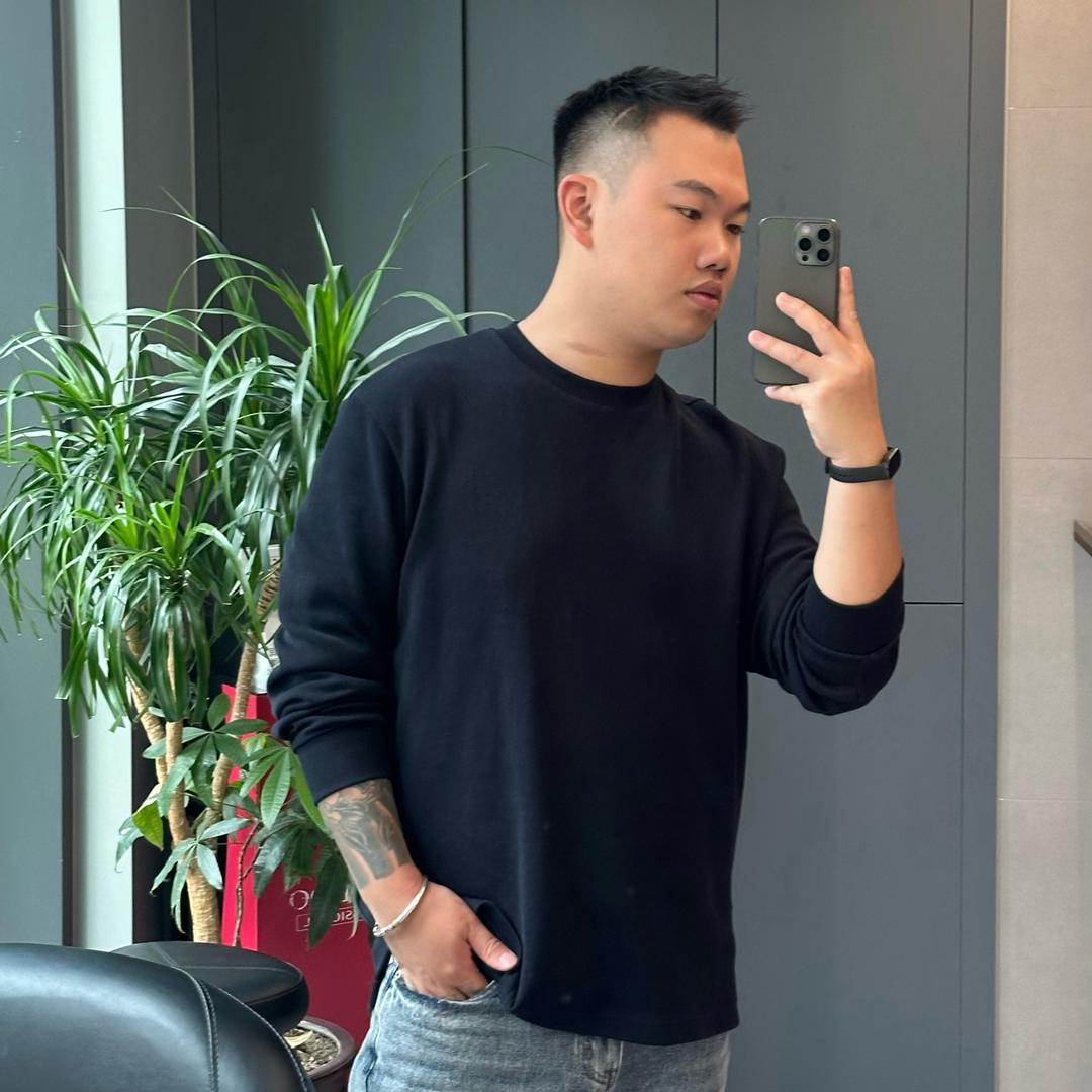 成都梵品免打理烫发设计～吴老师