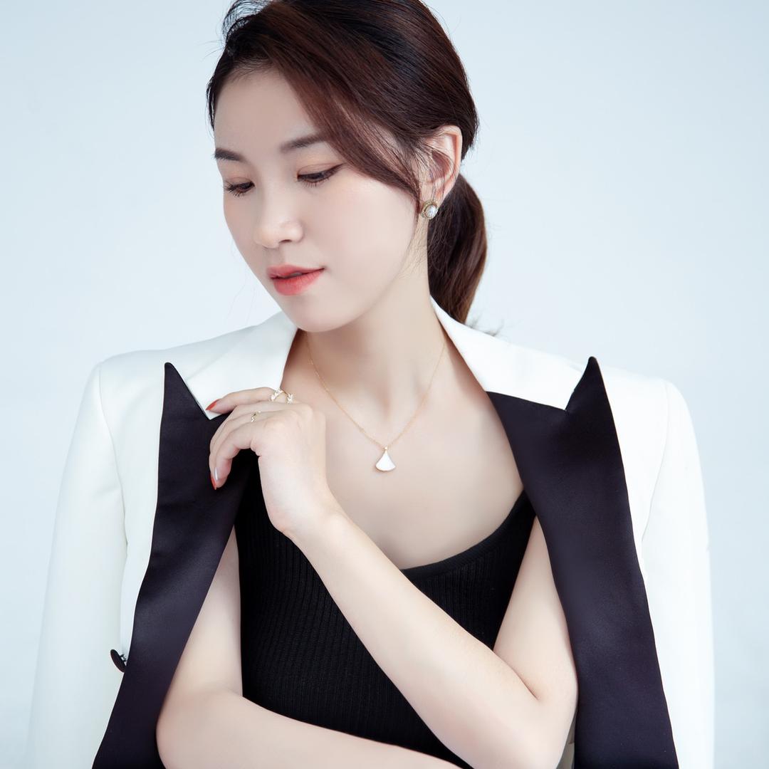 俏美颜新塘小玲中式美睫