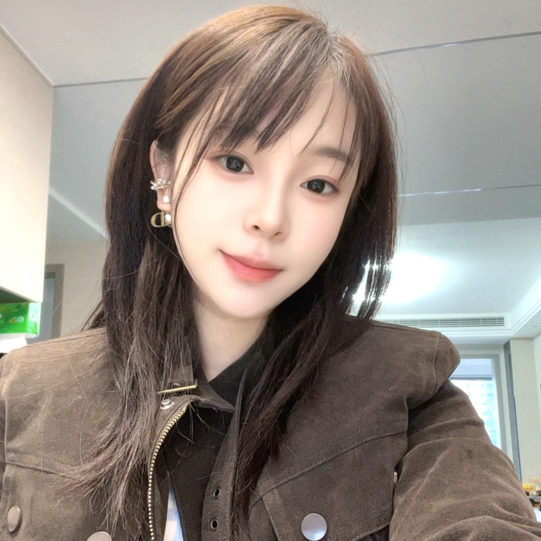 是干托管的小何呀