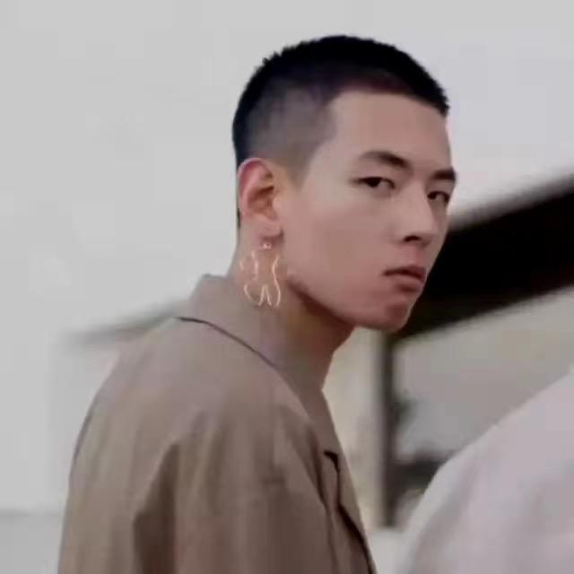 @打不倒的小🐑