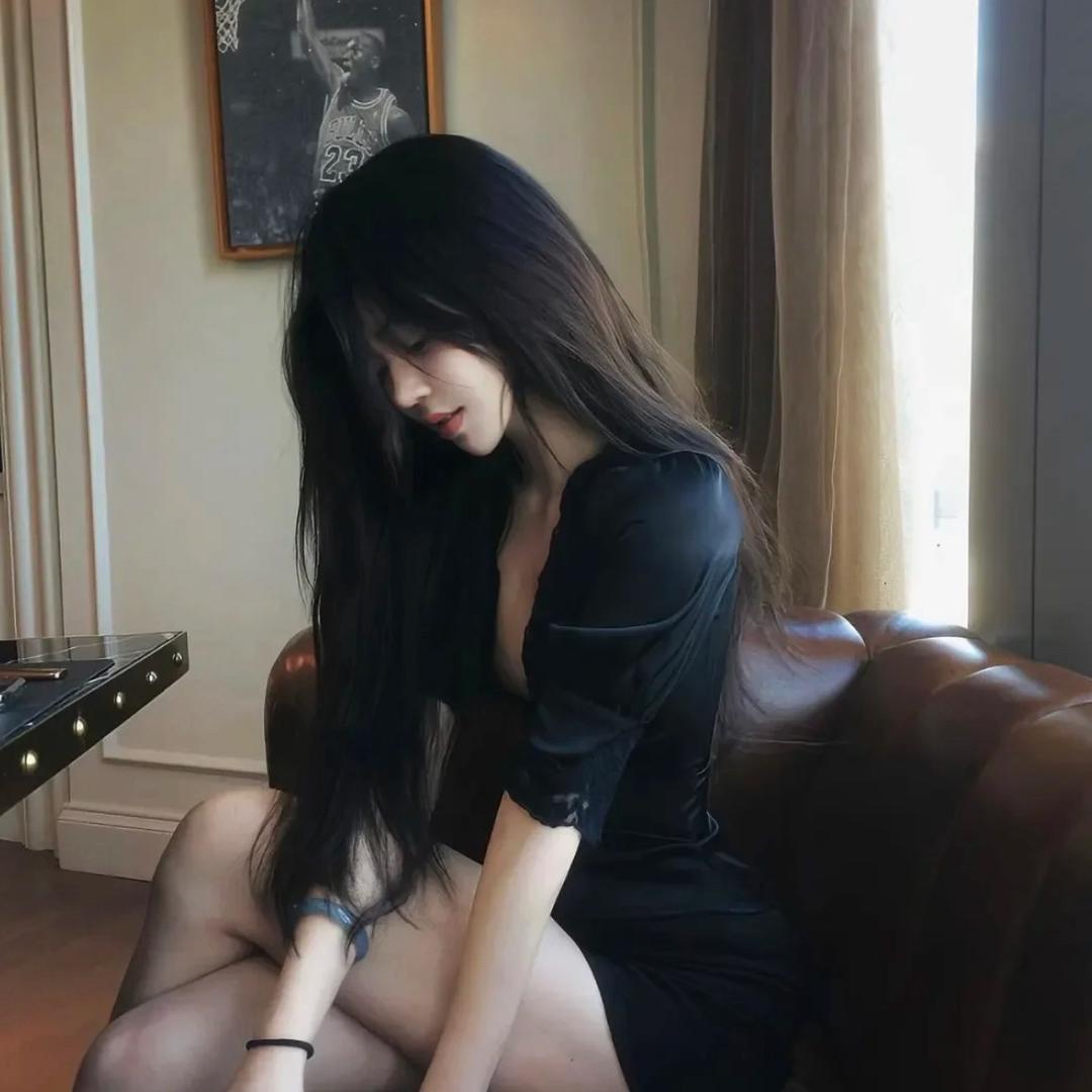 小畅.