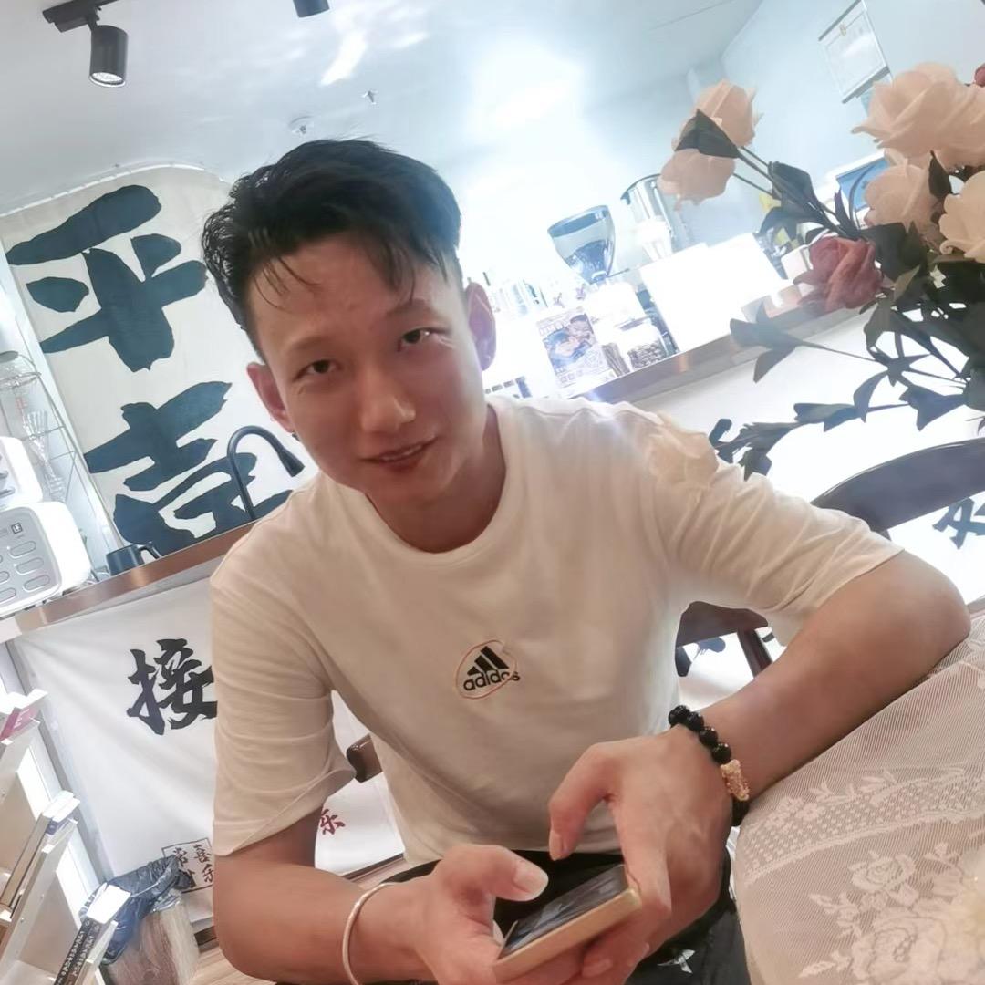 周哥