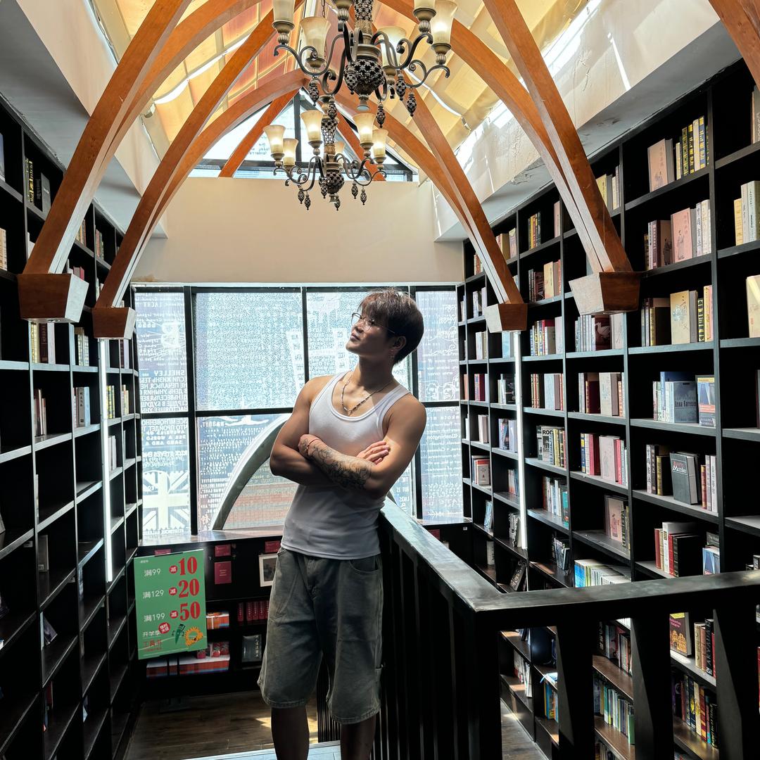 ㅤㅤㅤㅤㅤㅤㅤ……