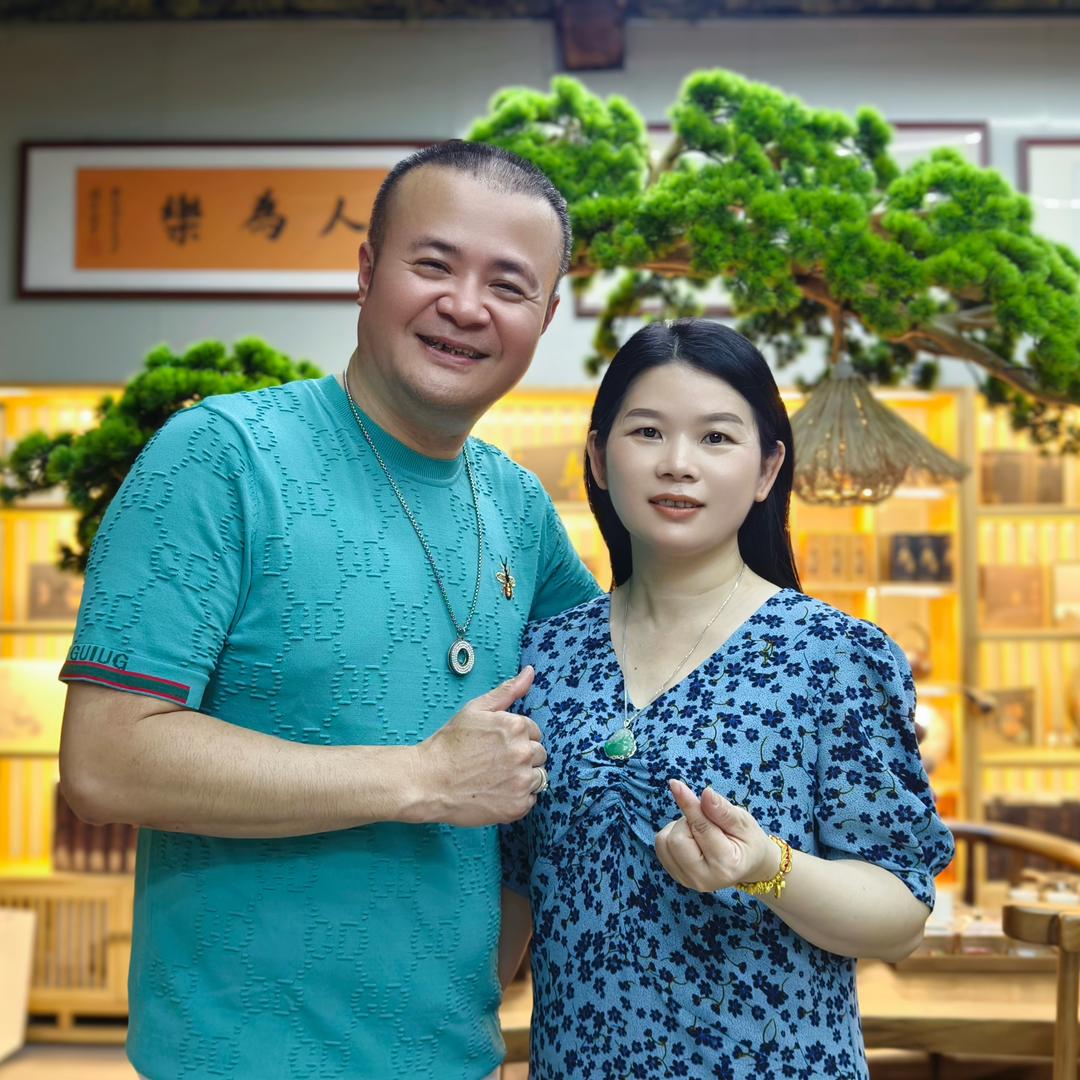 阳光老男孩®_洪建华