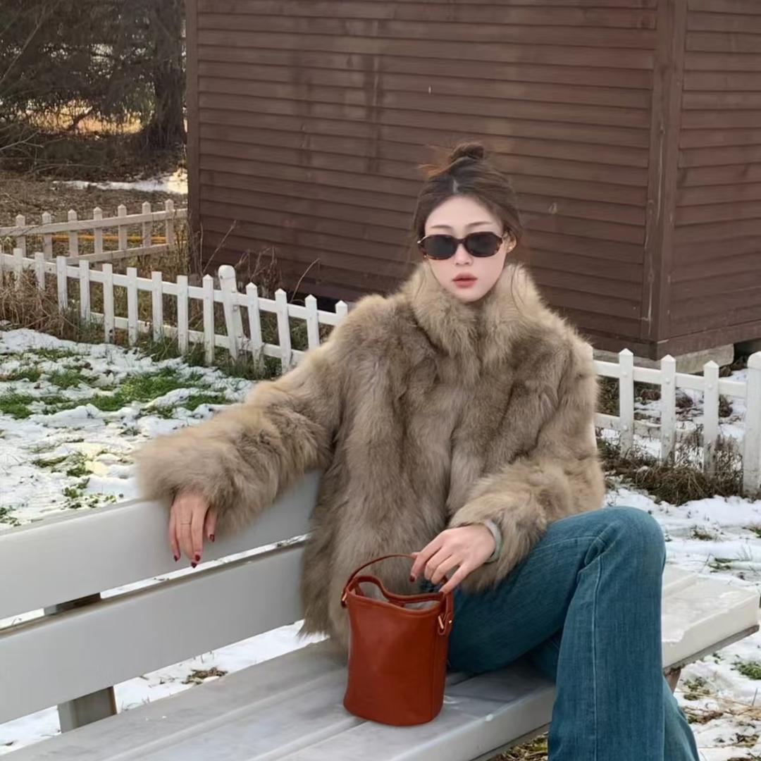 子衿服装服饰店