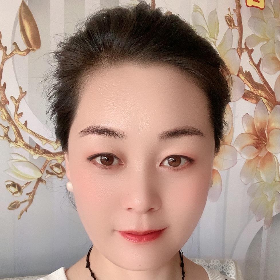 本草甄洗发水，健康养发