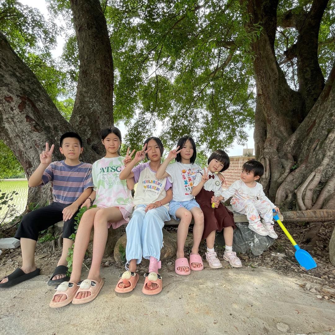 兔卷卷🐰ིྀ六宝