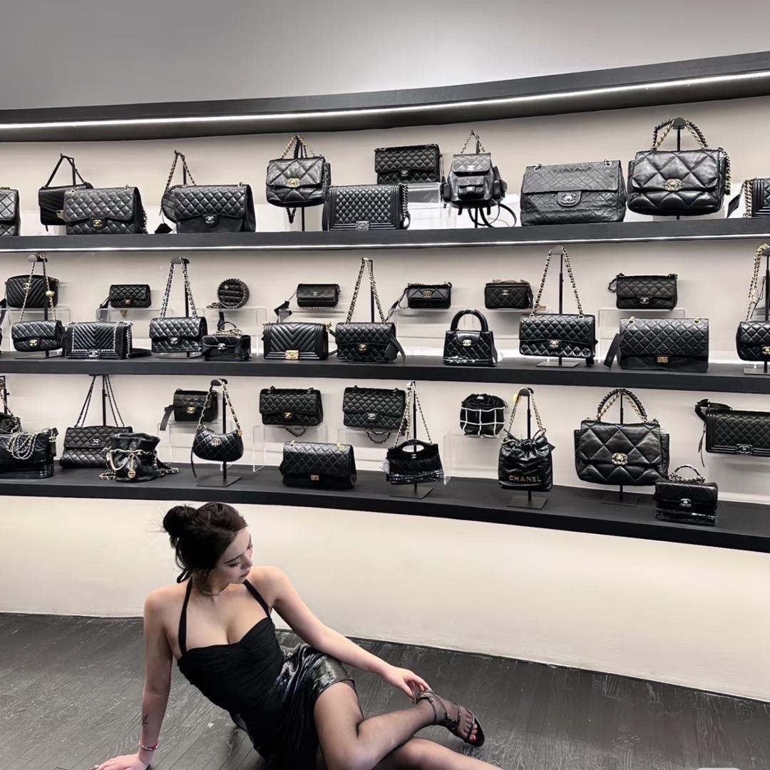 😇（●—●）👝