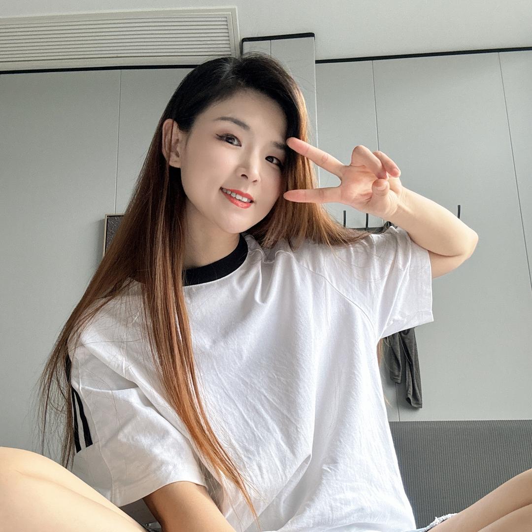 爱跳舞的小辉辉