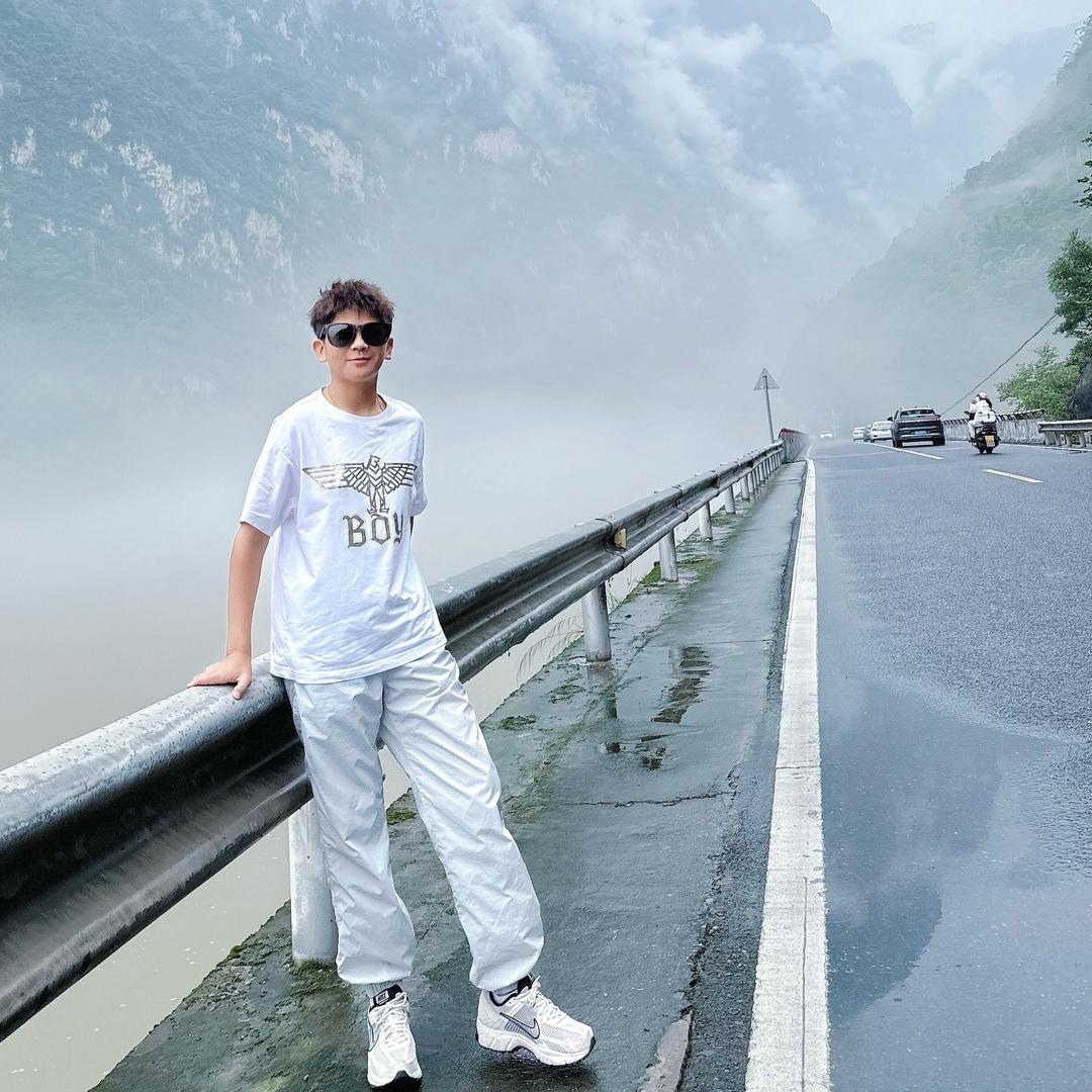 我是十八吖