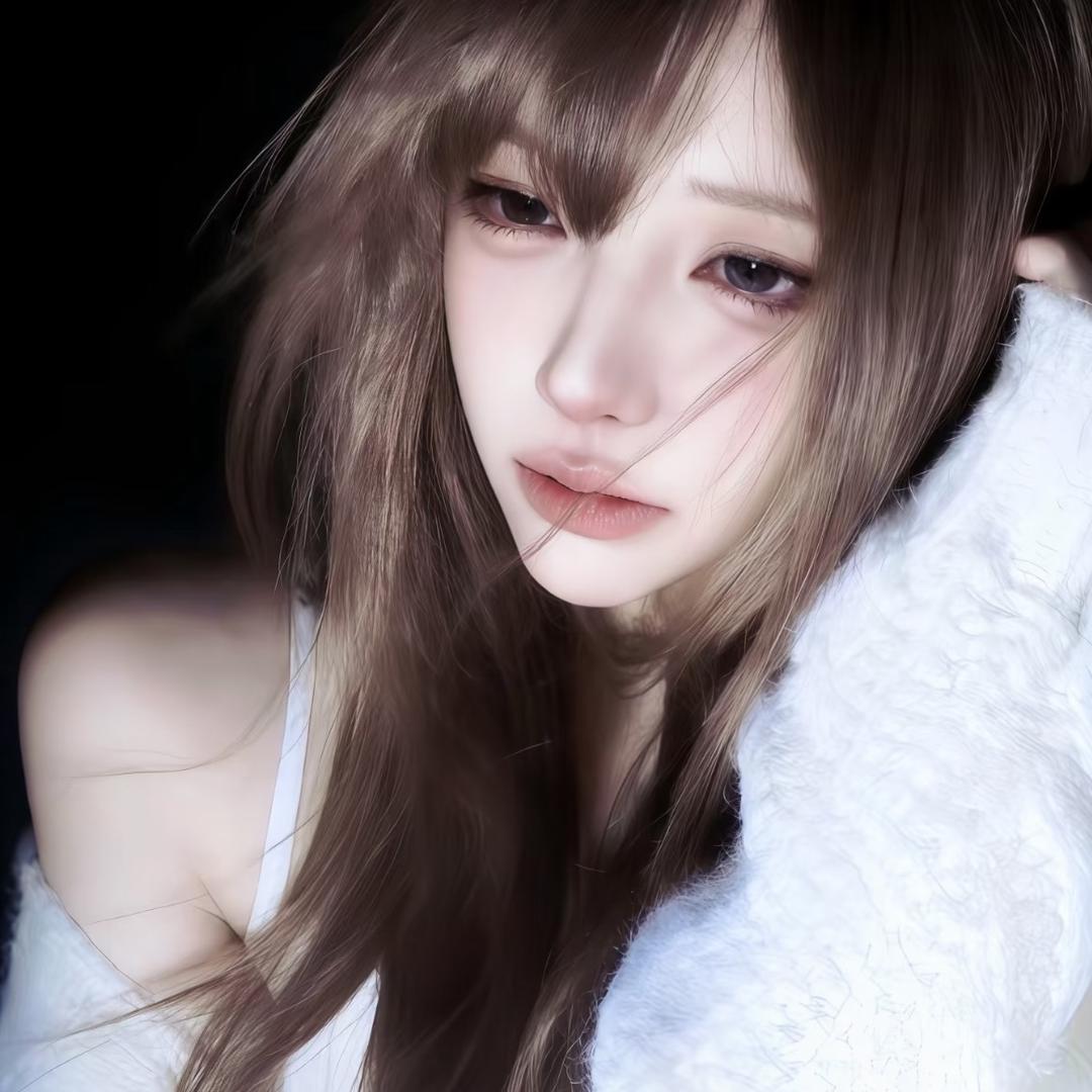 Gloria.