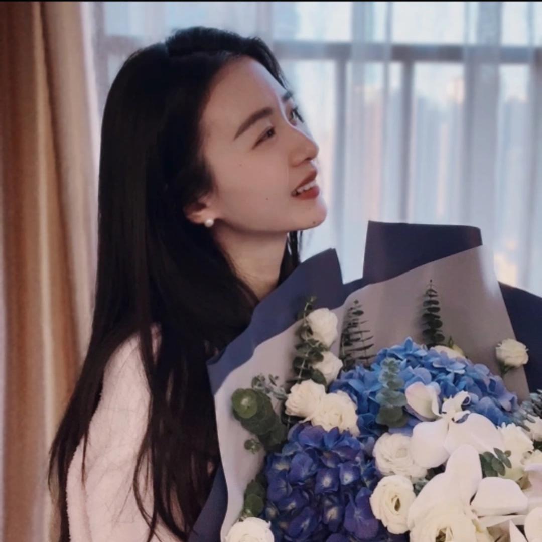 小晓爱吃鱼
