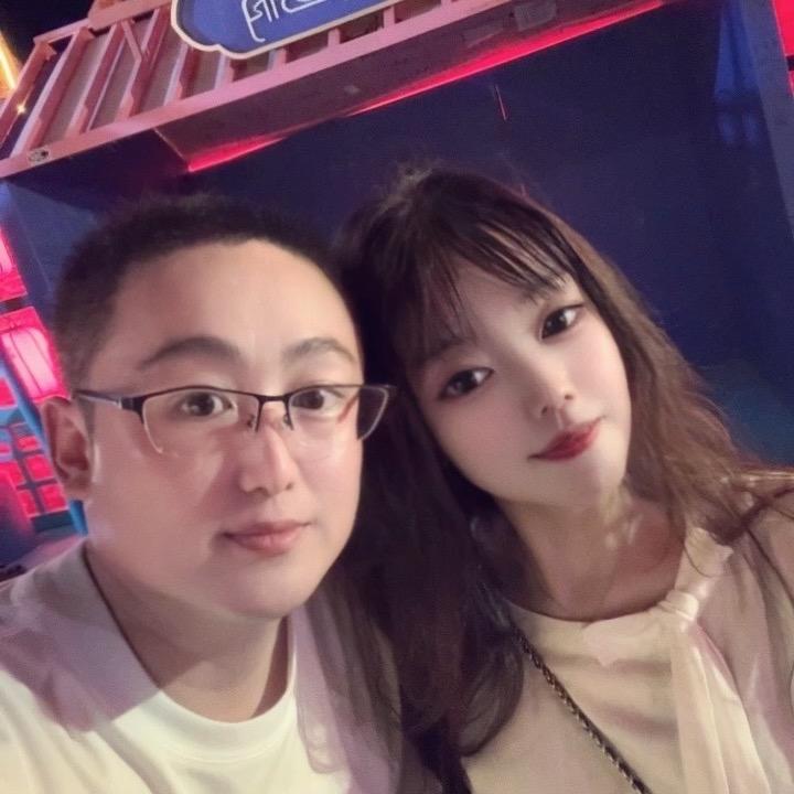 （河南人）二哥二嫂在广州做女装仓库批发