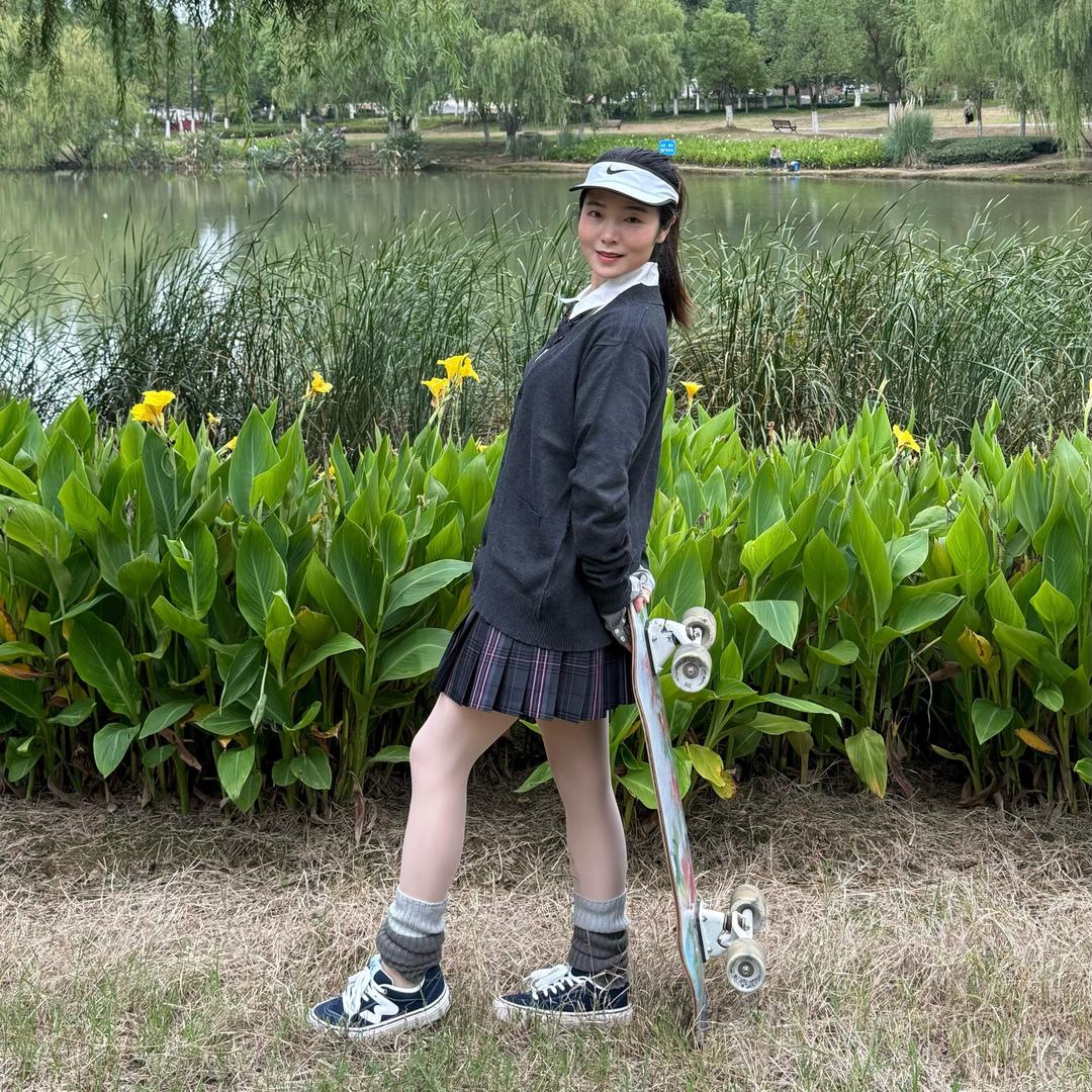 鑫共赢广告💗銀᳐子᳐੭