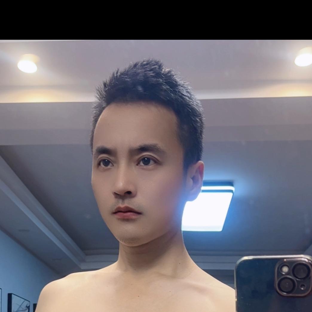 🌙🌙🌙小亮