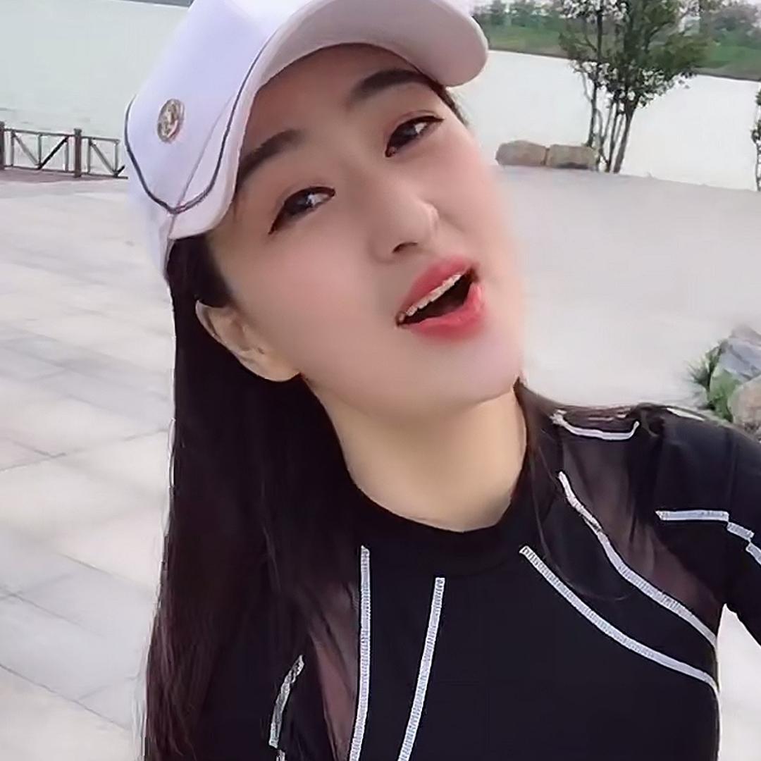 佳月
