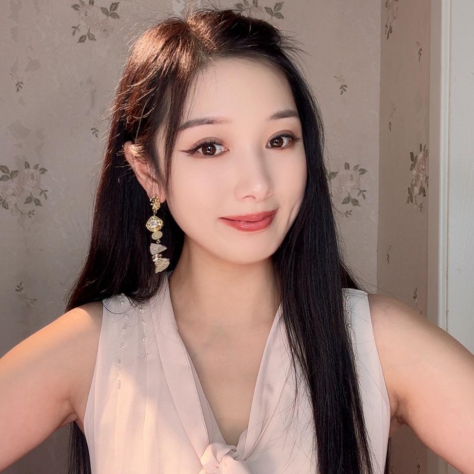 乐乐、