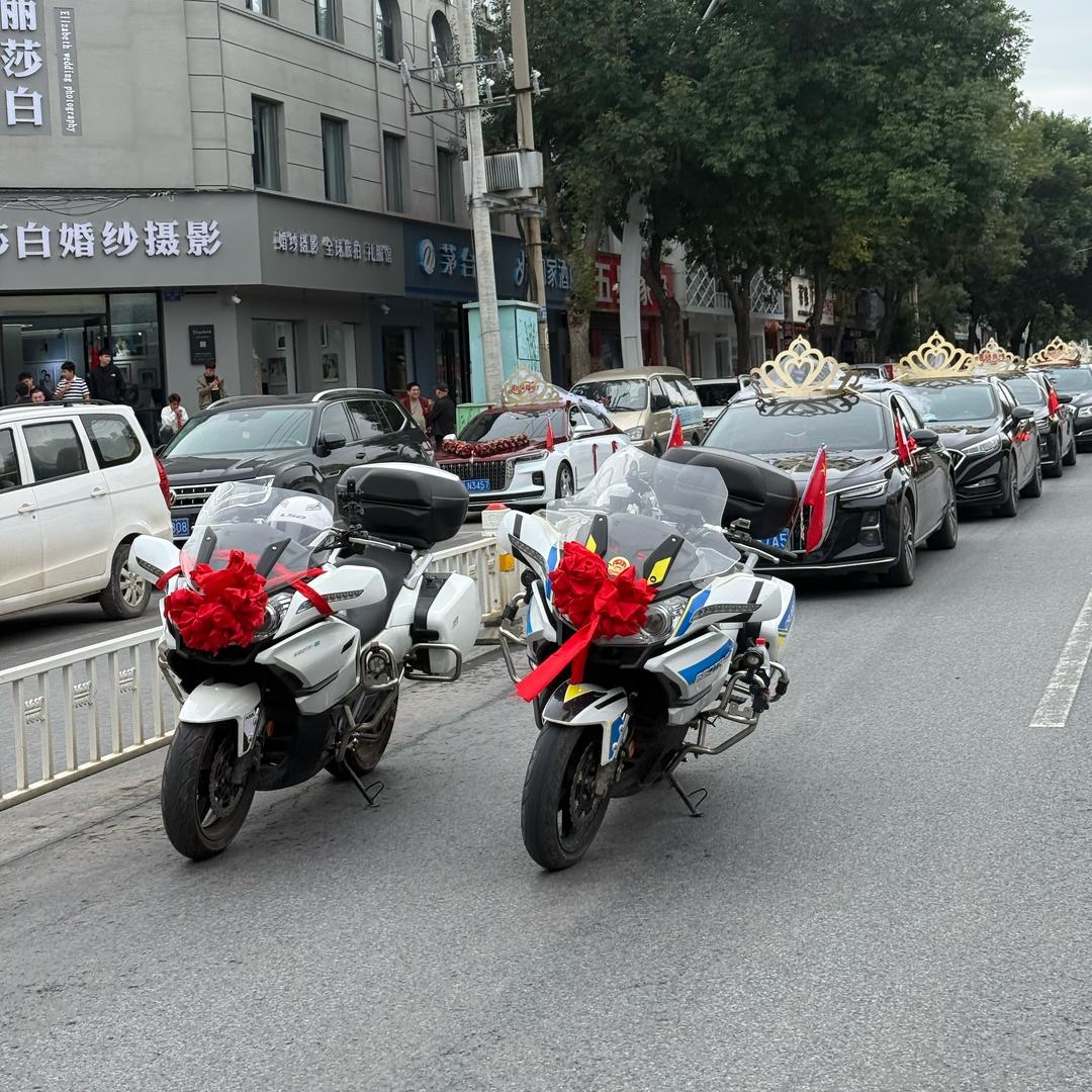 内黄国宾摩托护卫队（旭辰车服）