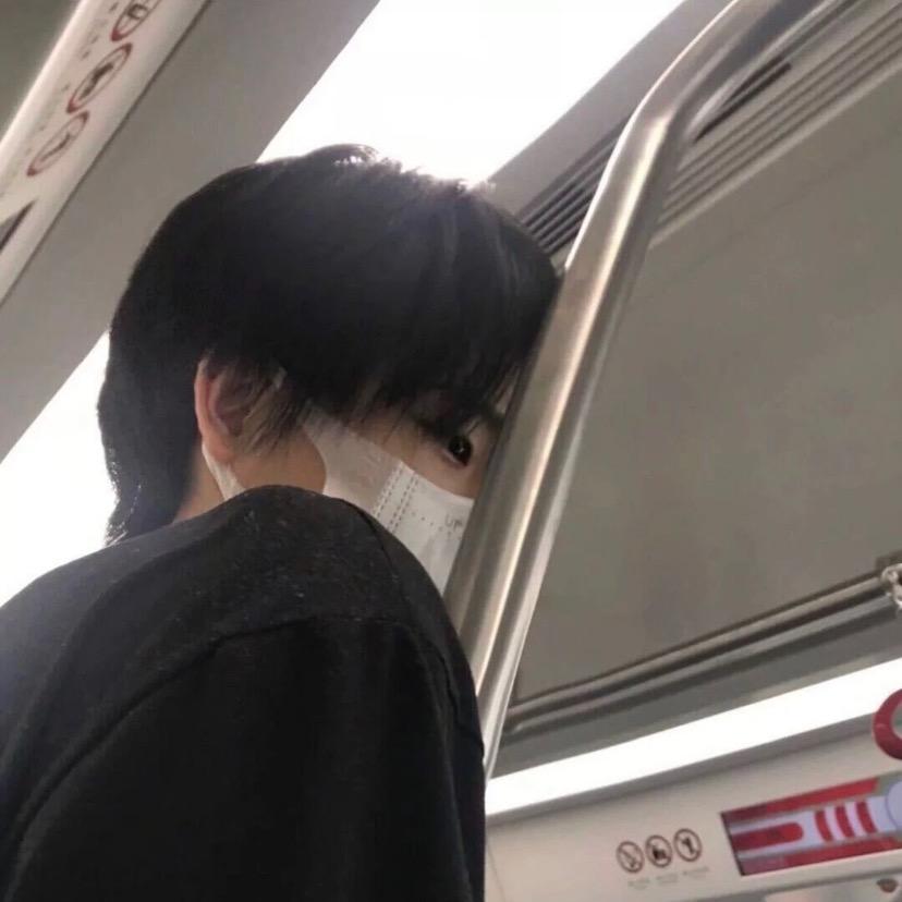 喜欢玩尬的头像