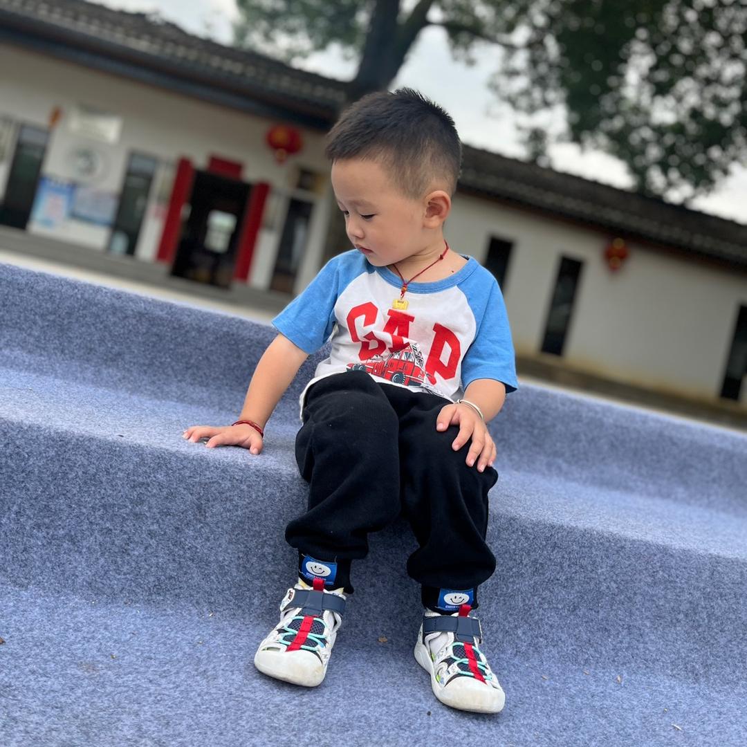 一只小松徐～🍊