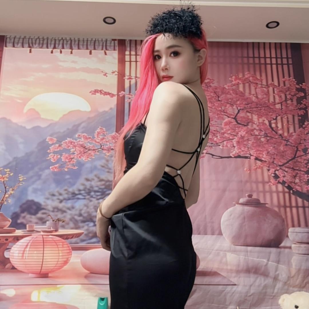 欧阳婷芳