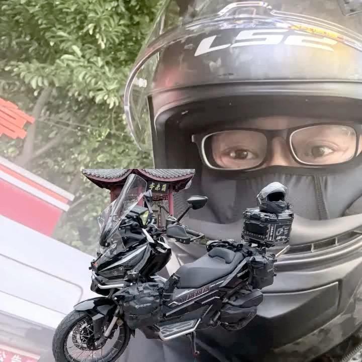 董先生🛵咔咔就是溜达😎