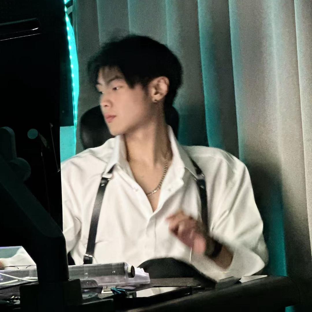 月泽《三角洲行动》