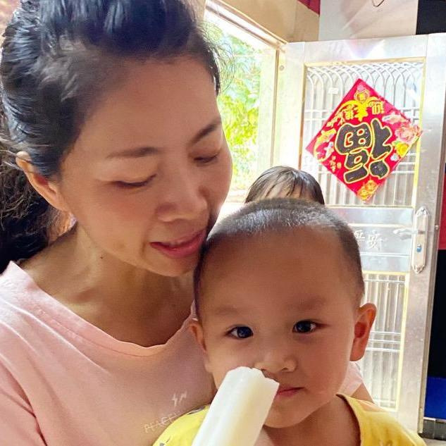小煜煜和妈妈