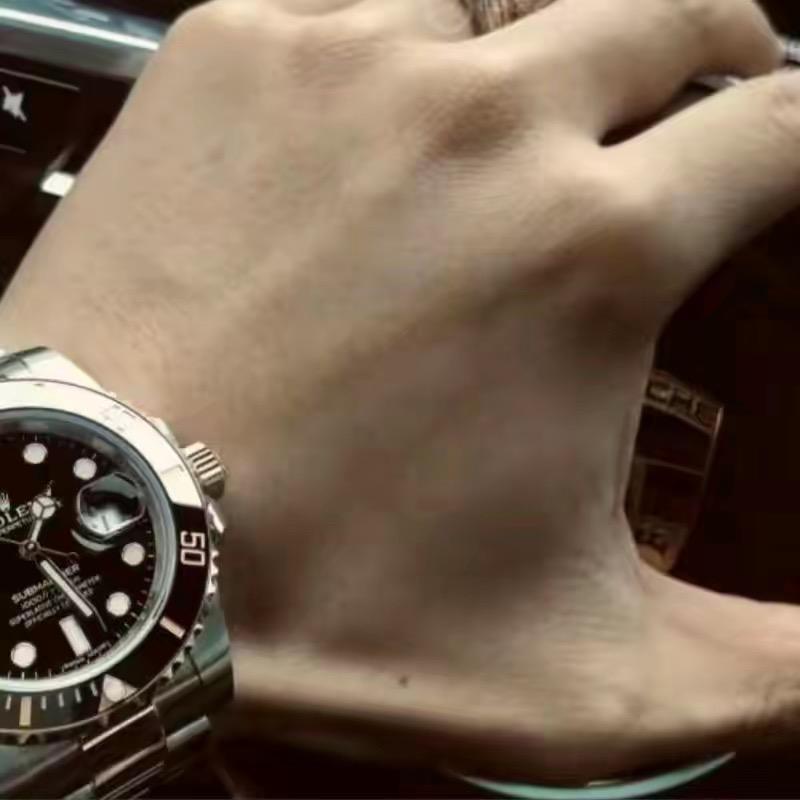 @✨️别碰ℳ̶̶̶̶我的心♡̶҉ℳᥫ🚬