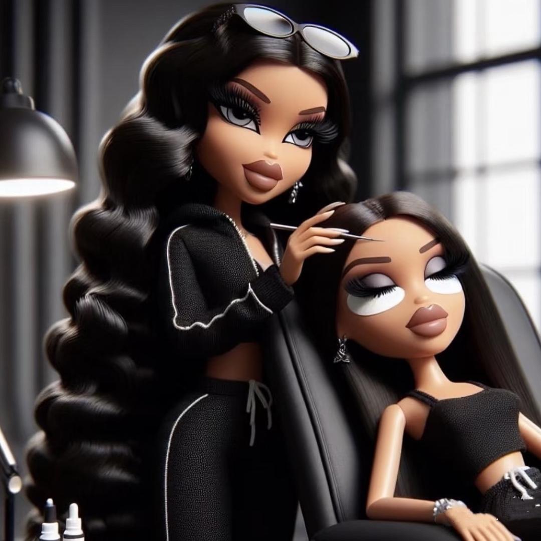 会做睫毛的娃娃（岳阳）