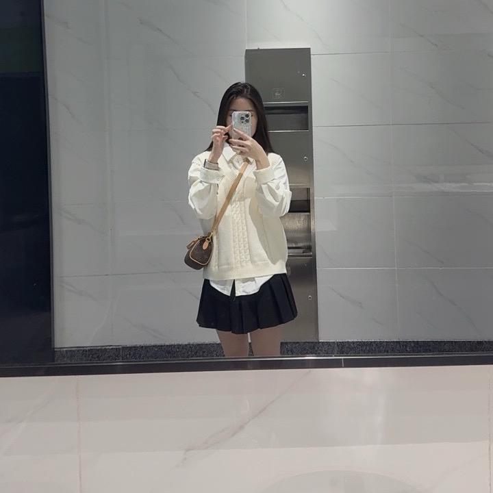 我是芳吖