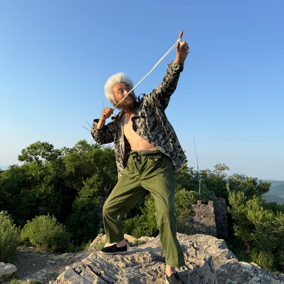 弹弓老杨头（🌻）