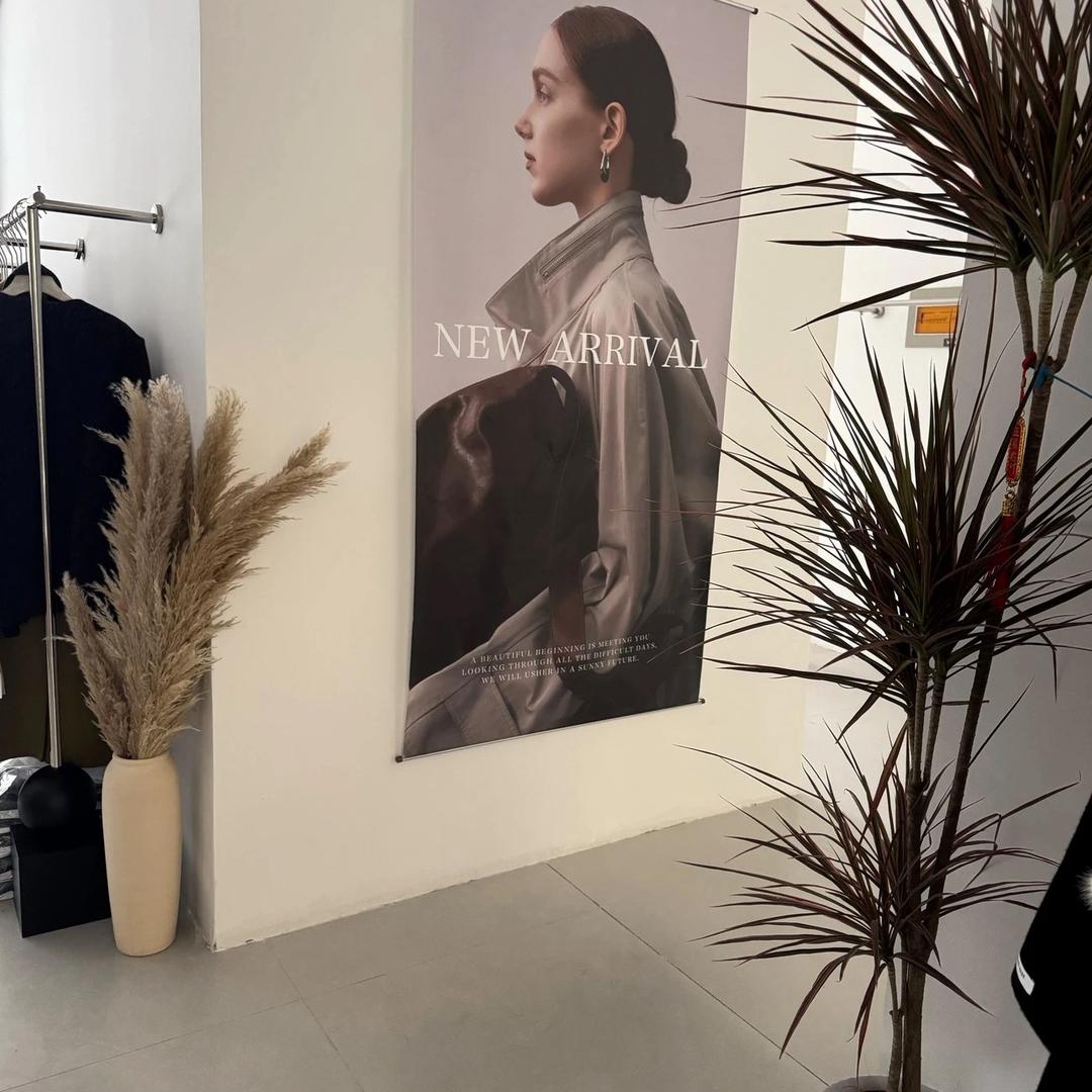 Цахар охин 服装工作室