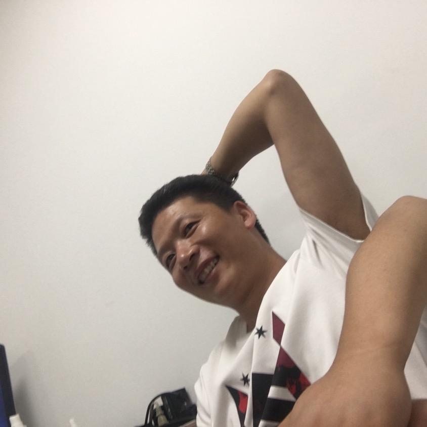 是小白呀