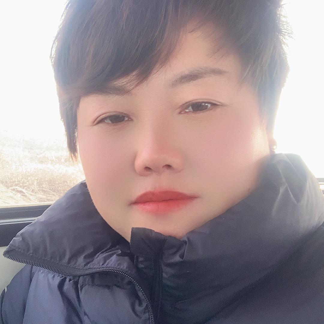 霞姐很努力