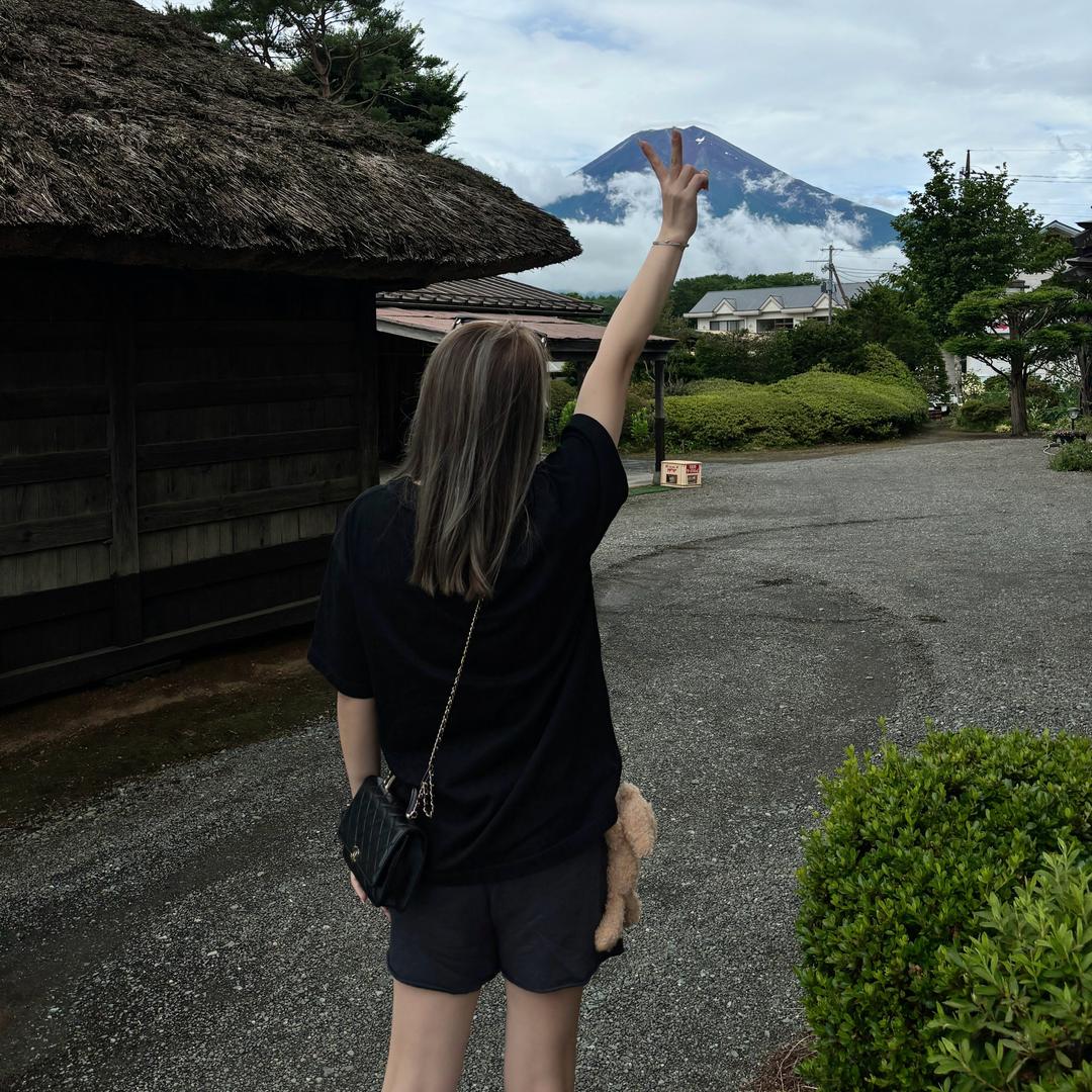 可人兒💜🍬🌈