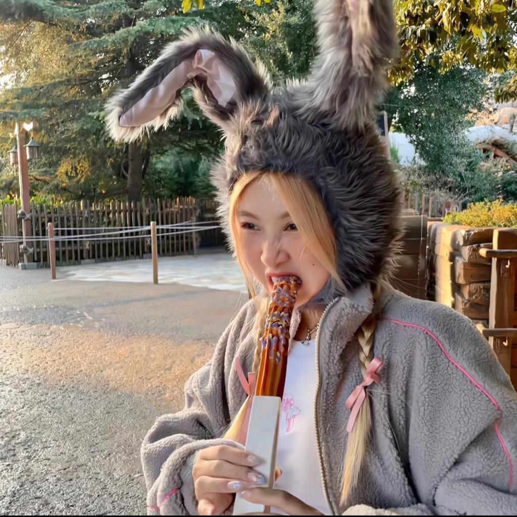 蒸有妮的