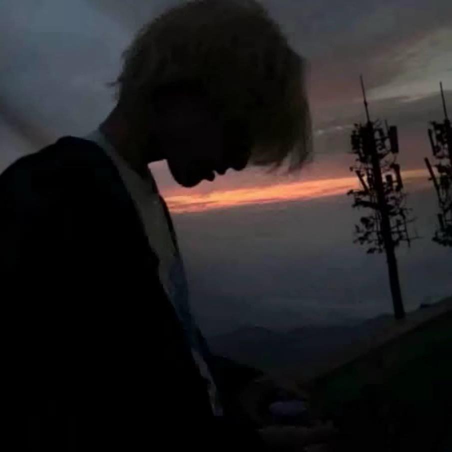 千秋梧霜.