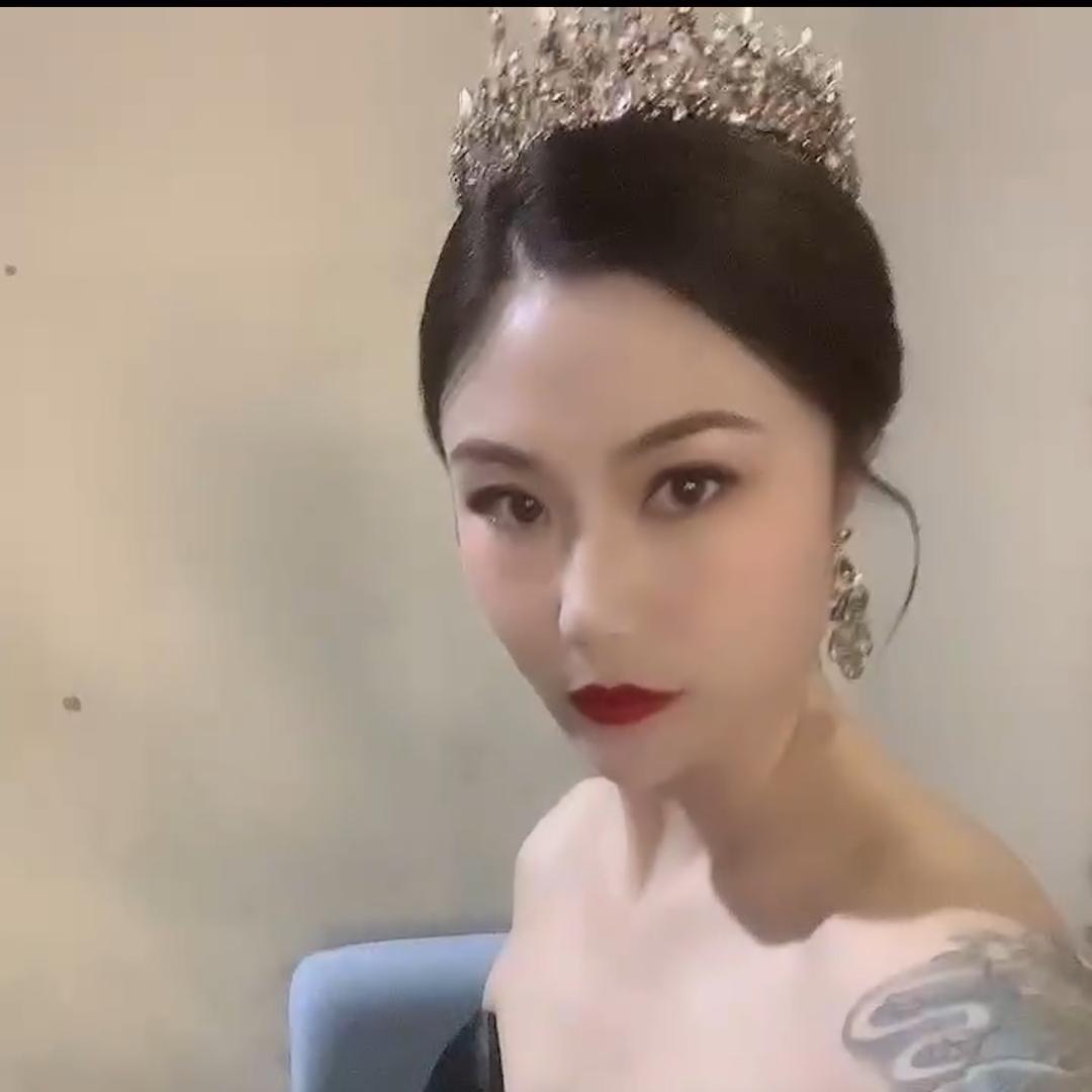 请叫我：👑阮芷懿