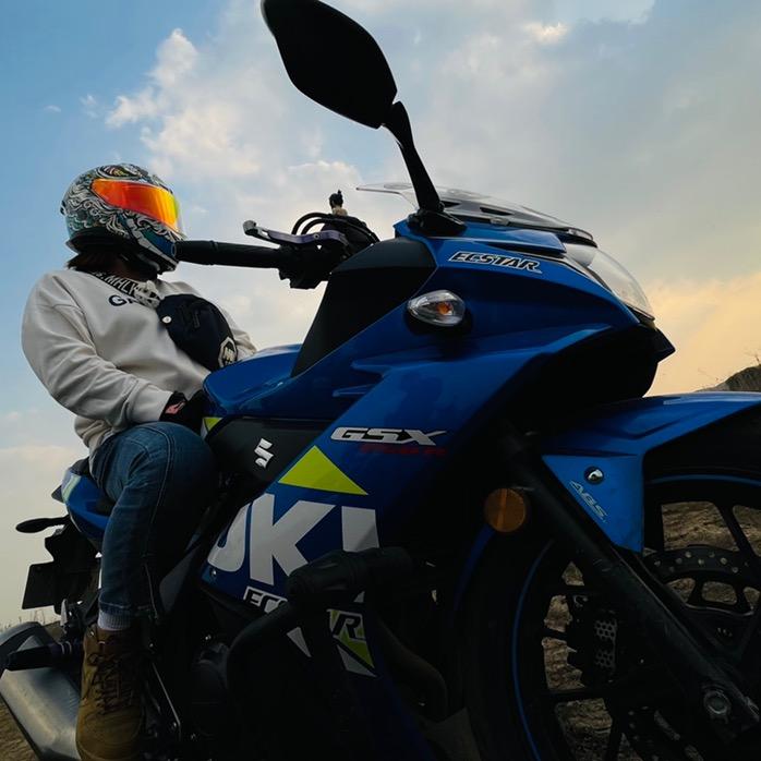 176的女教练🏍️