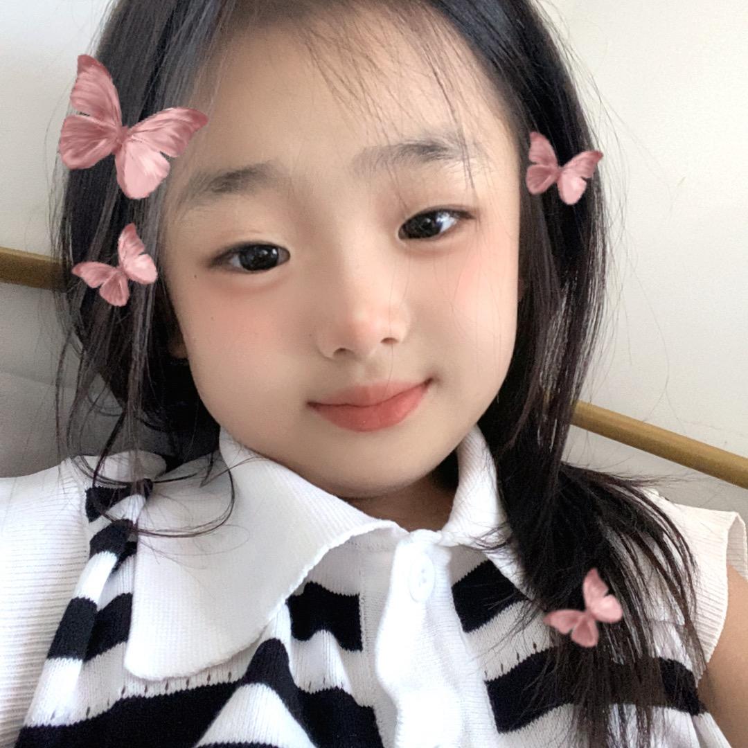 小草莓🍓