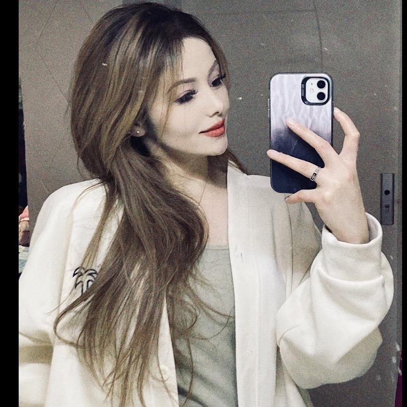 RayiLa•Mht