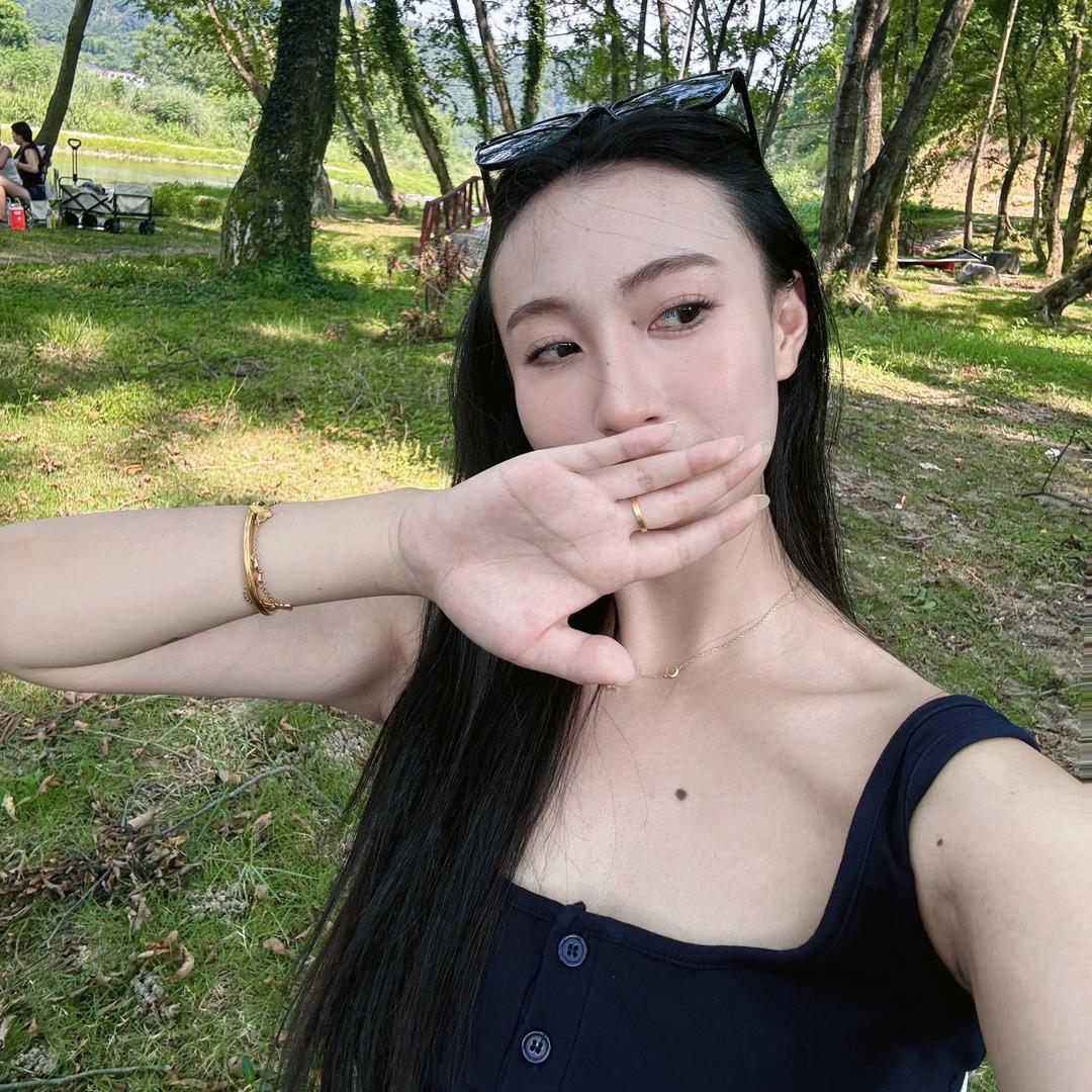 A南希.