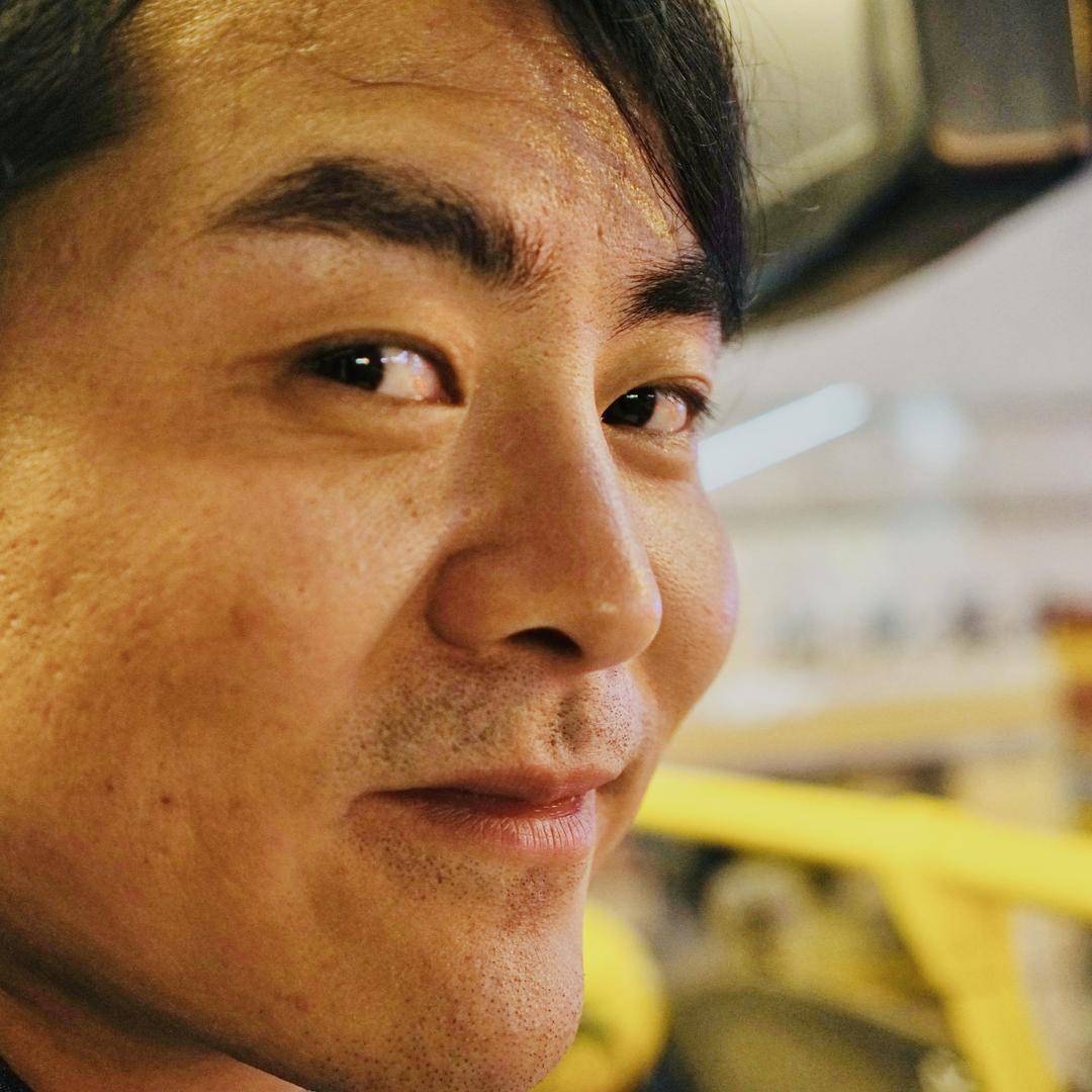 吉他老师MARTINRAIN