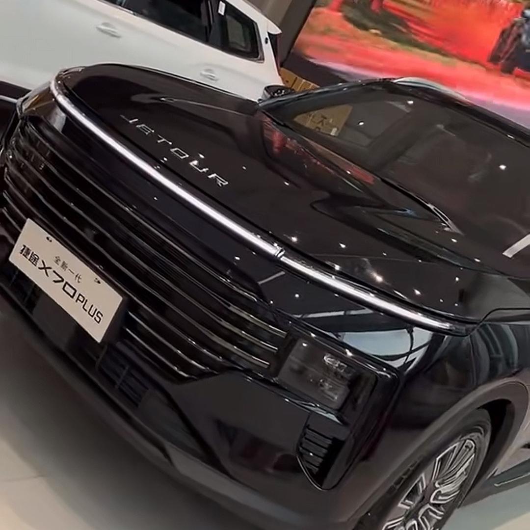 帅的JETOUR