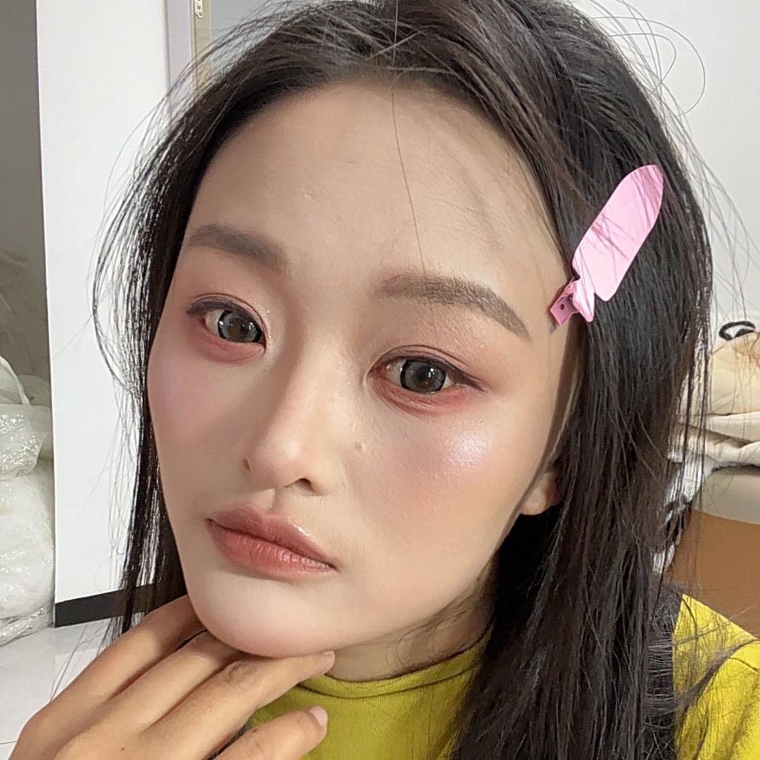 太和化妆师花花