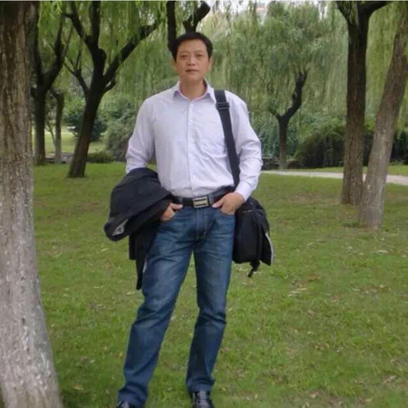 爱音乐的梁sir