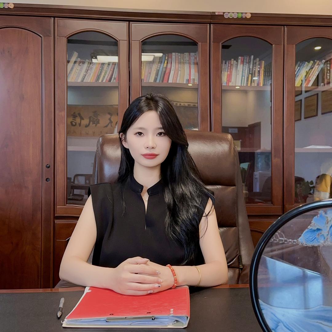 巴蜀辣韵火锅底料工厂-叶杨