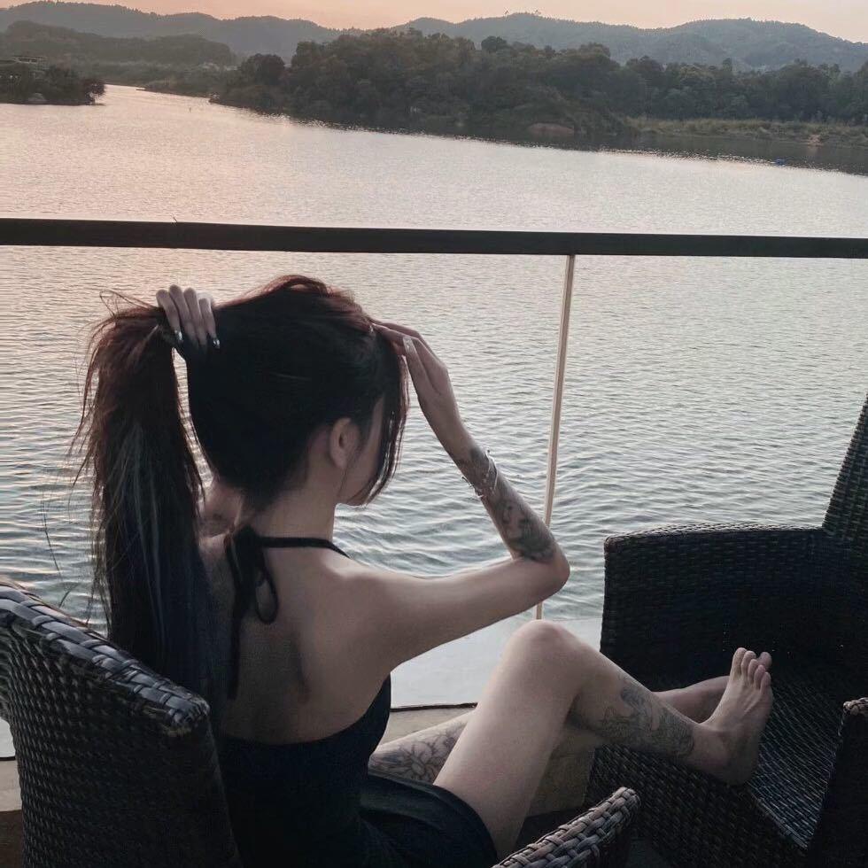 是妍不是女开