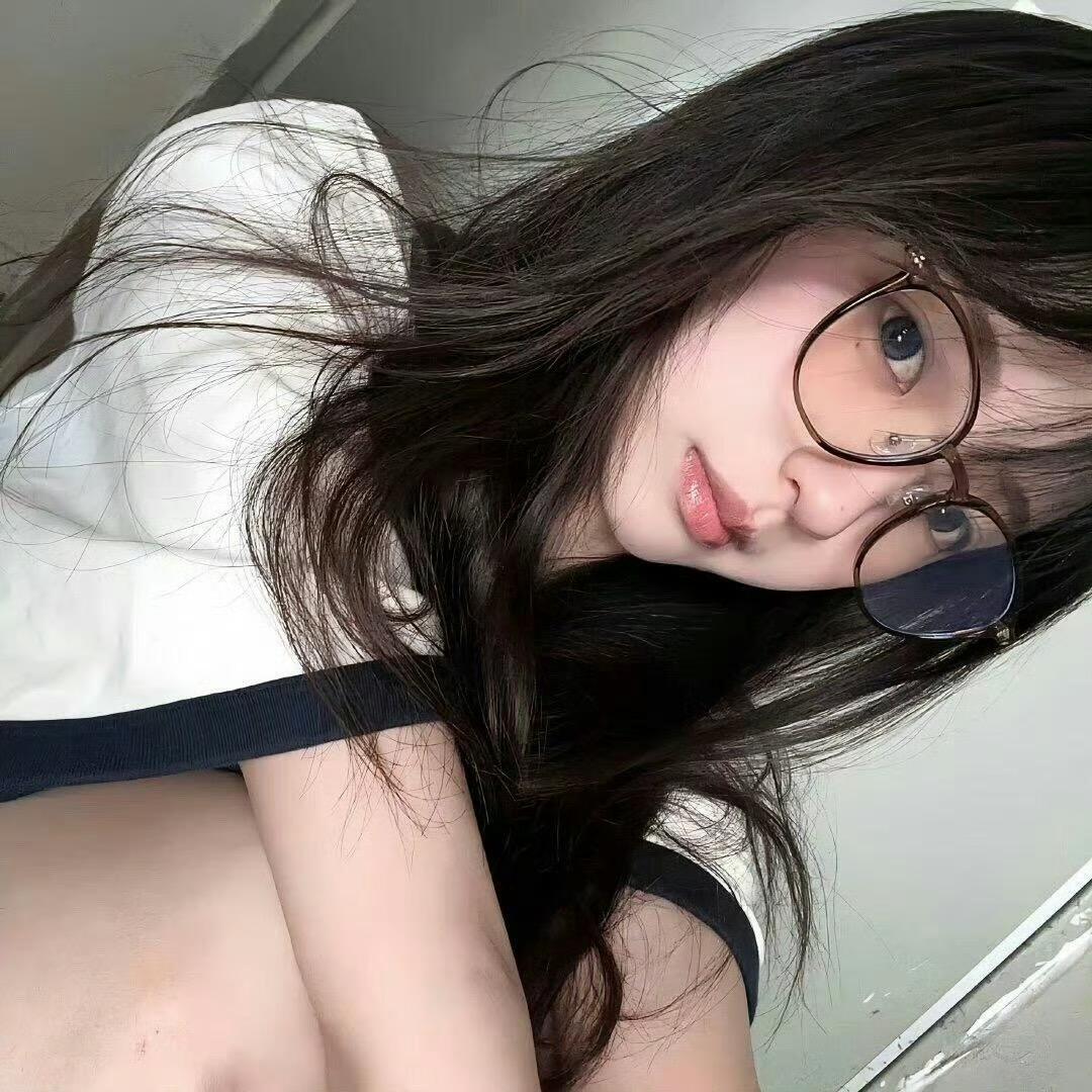 洛洛_